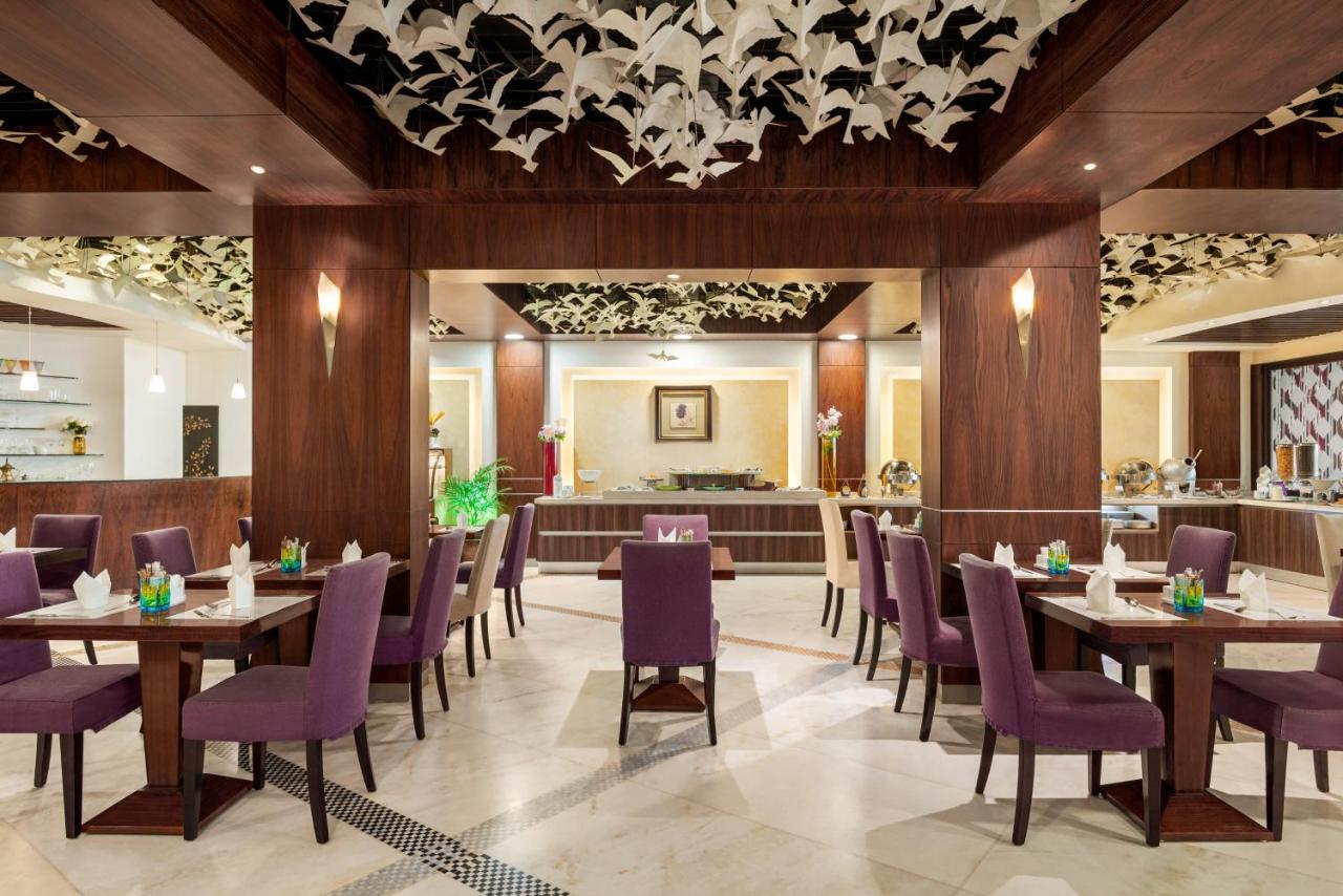 Eastyard Dammam Hotel - Formerly Ramada By Wyndham Dammam Esterno foto
