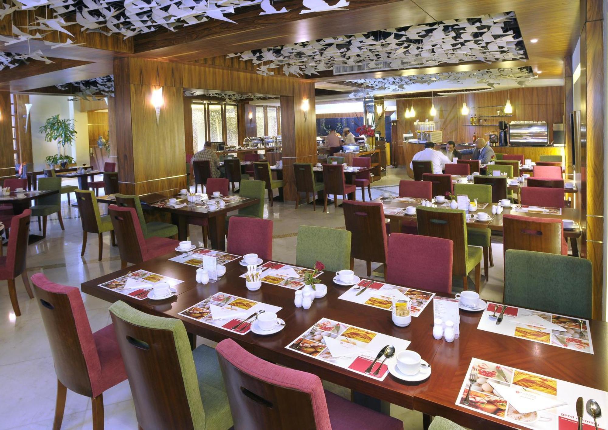 Eastyard Dammam Hotel - Formerly Ramada By Wyndham Dammam Esterno foto