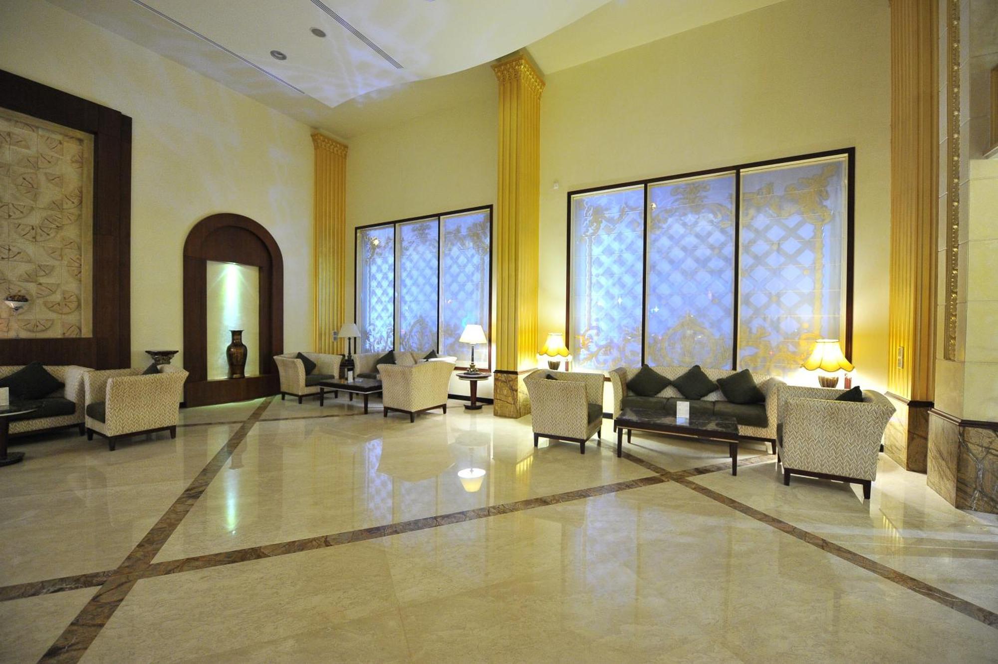 Eastyard Dammam Hotel - Formerly Ramada By Wyndham Dammam Esterno foto