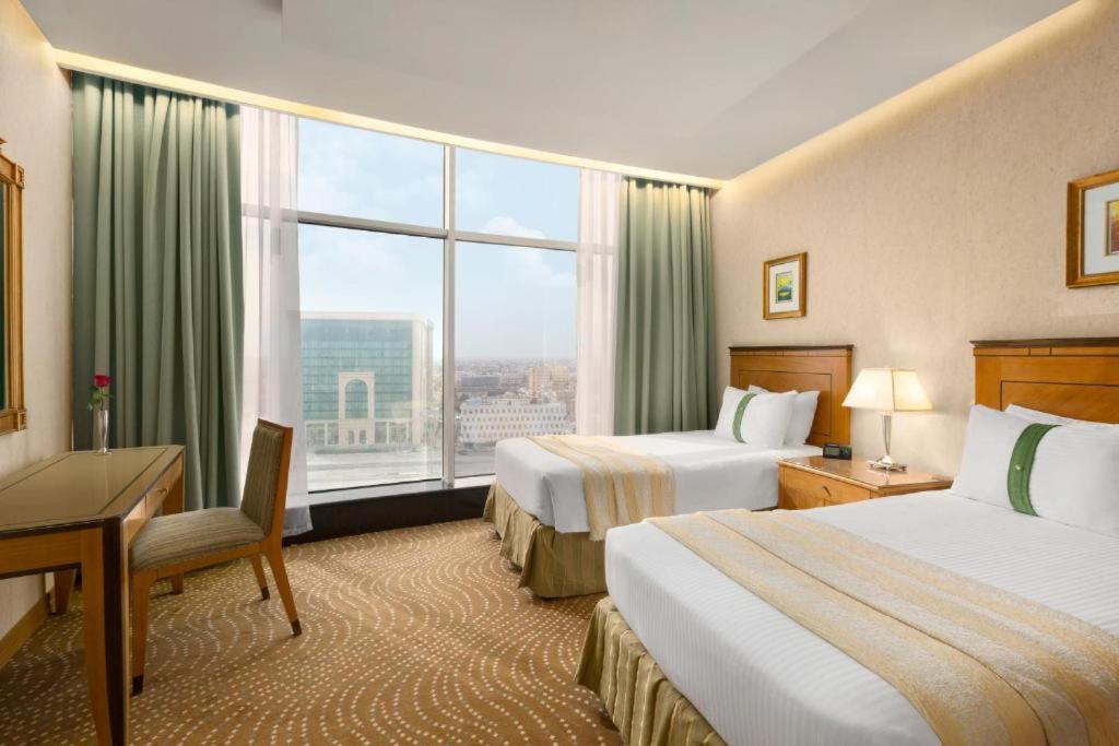 Eastyard Dammam Hotel - Formerly Ramada By Wyndham Dammam Esterno foto